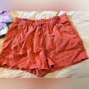 Loft rust red linen shorts L
